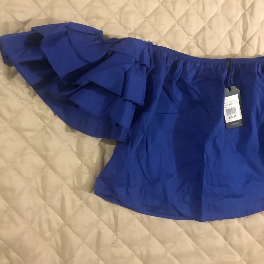 Off the shoulder cropped top